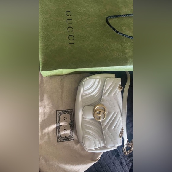 Authentic Gucci crossbody - Picture 1 of 1